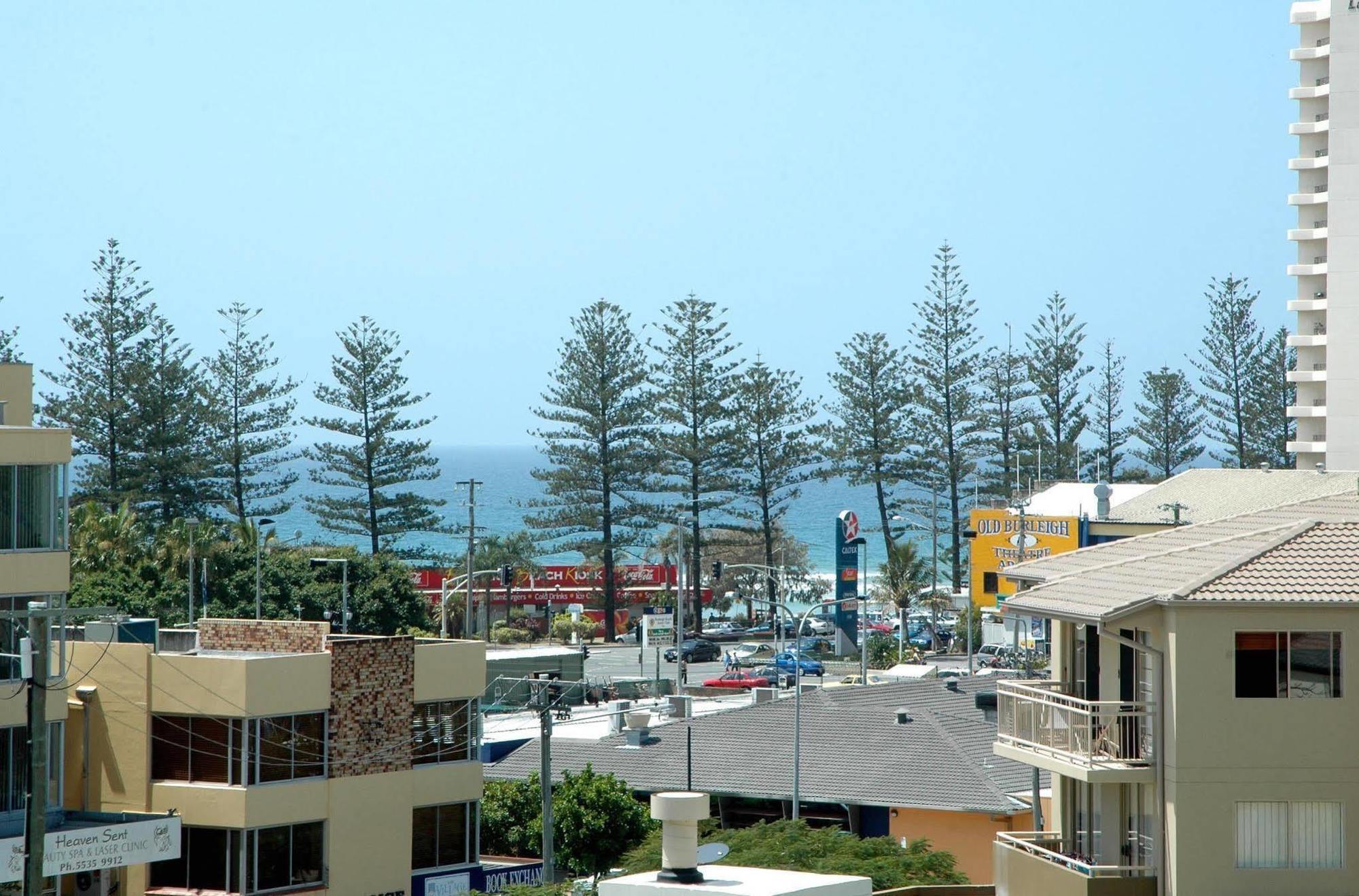 The Village At Burleigh Gold Coast Luaran gambar